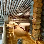 샬레 By Lapland Villas, Near Aarnilampi Beach, Great Private For Families & Outdoor Lovers, Sauna, Wifi 루오스토