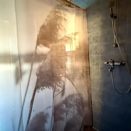 By Lapland Villas, Near Aarnilampi Beach, Great Private For Families & Outdoor Lovers, Sauna, Wifi Alpesi faház