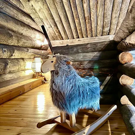 By Lapland Villas, Near Aarnilampi Beach, Great Private For Families & Outdoor Lovers, Sauna, Wifi Luosto