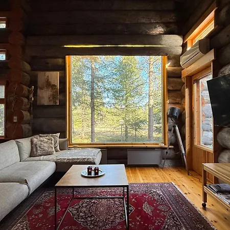 By Lapland Villas, Near Aarnilampi Beach, Great Private For Families & Outdoor Lovers, Sauna, Wifi شاليه *